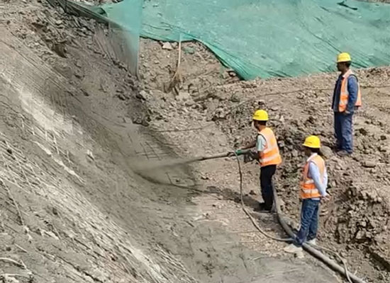 泵送式混凝土液壓濕噴機施工視頻